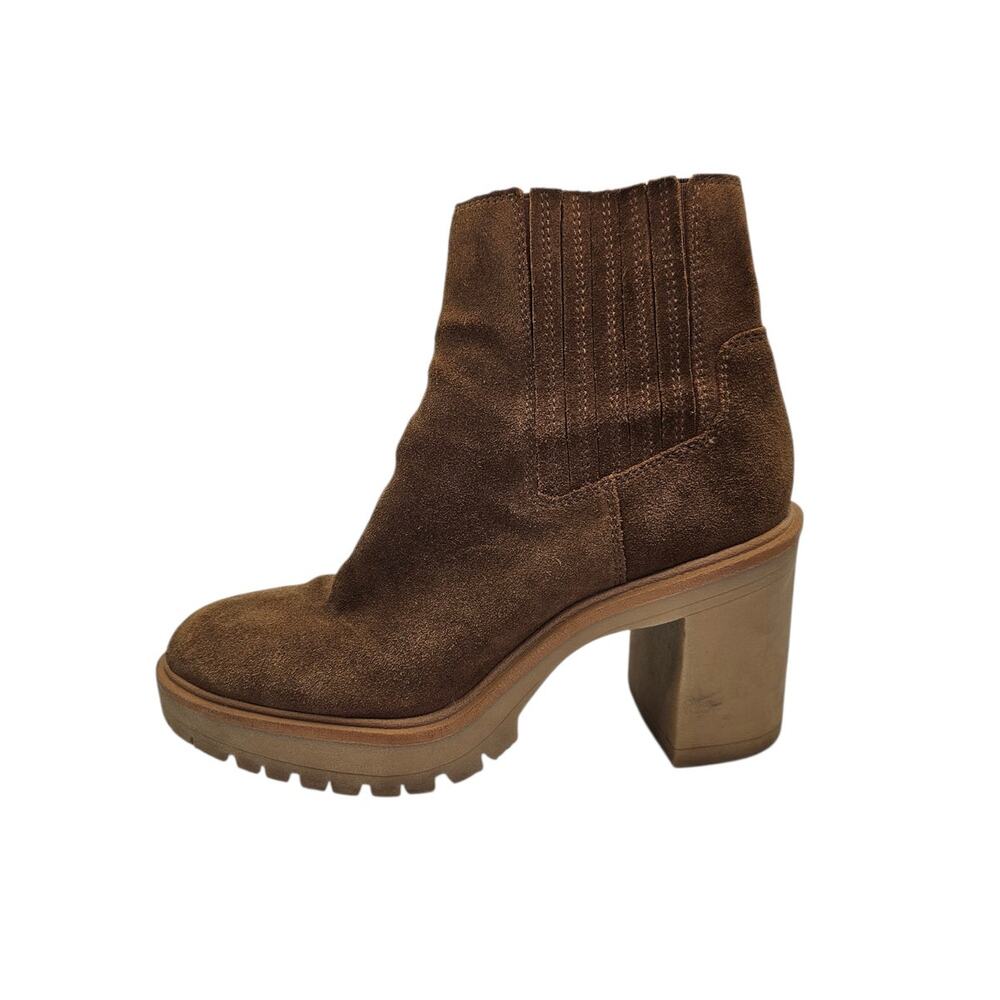 Dolce Vita Brown Suede Lug Sole Block Heel Chunky Ankle Boots Size 9